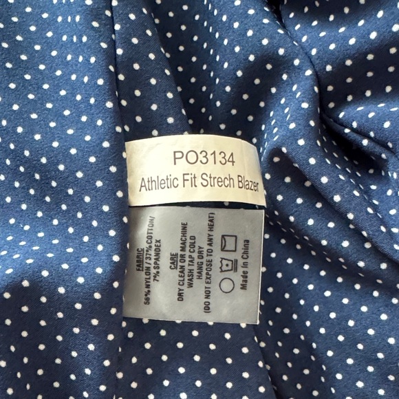 Athletic Fit State & Liberty suit jacket. Navy - Picture 8 of 10